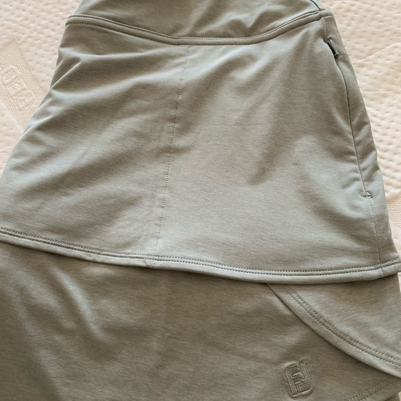 Size Large FootJoy  golf skirt - Picture 2 of 6